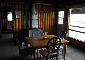 Cabin dining room